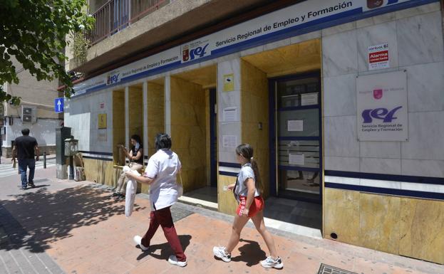 La Seguridad Social suma en la Región de Murcia más de 3.500 cotizantes extranjeros en abril