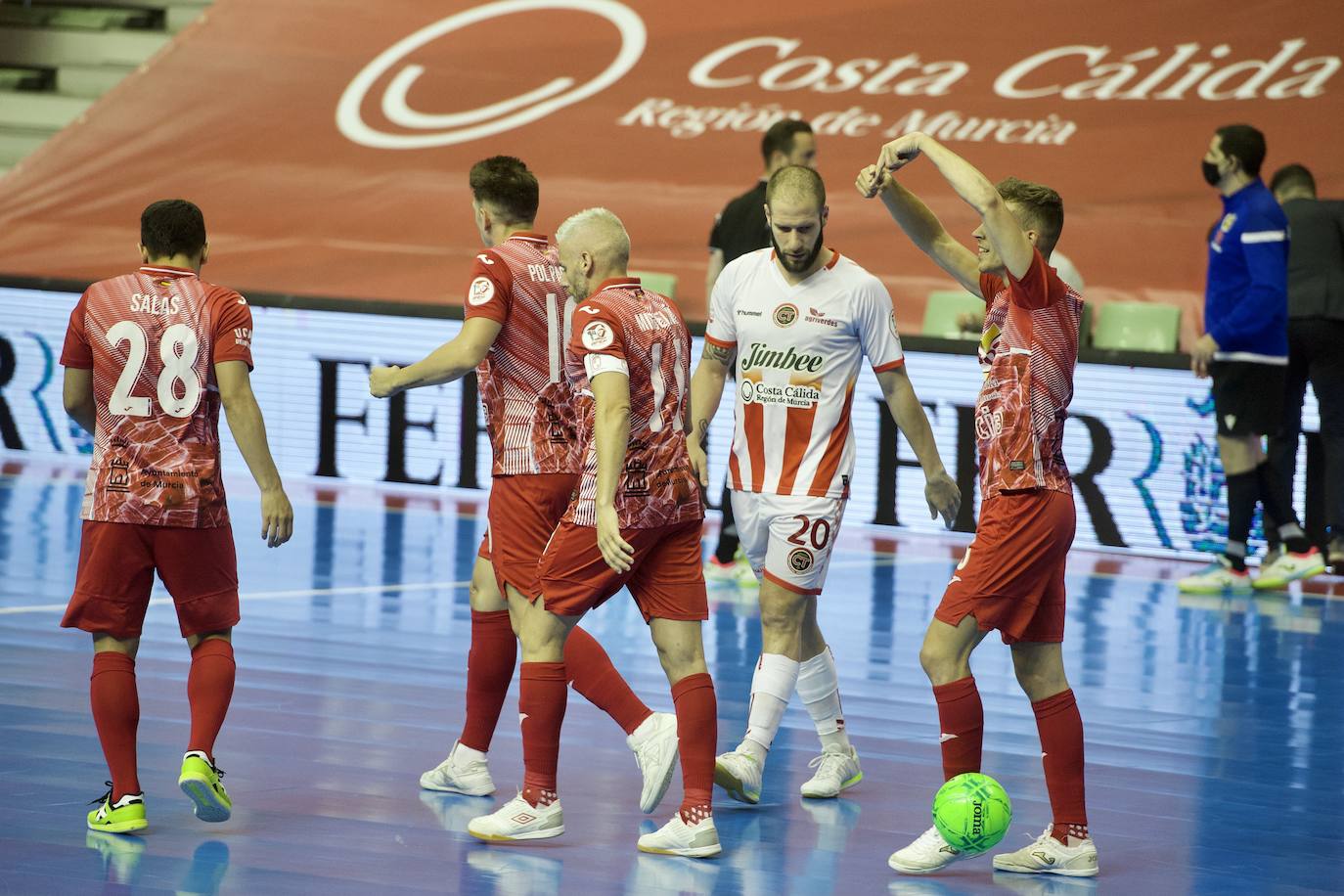 ElPozo sacude la fe del Jimbee