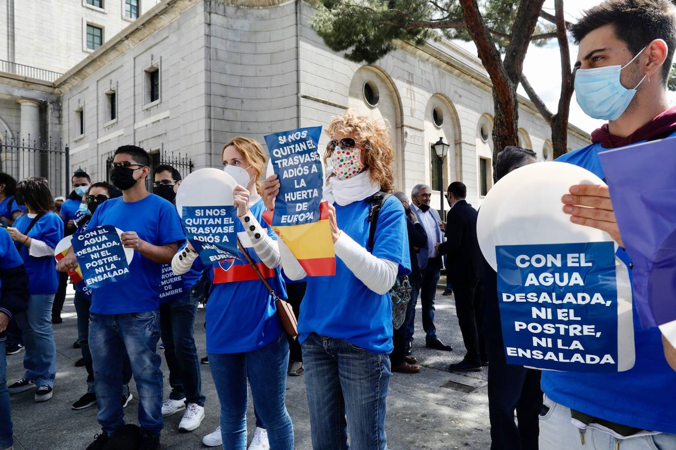 Los regantes se manifiestan en Madrid para defender el Trasvase