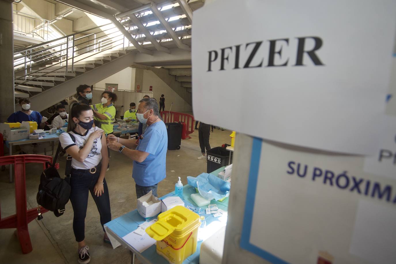 La Región retoma la vacunación a menores de 60 años con AstraZeneca