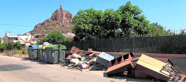 Monteagudo planta cara a los vertidos y escombreras ilegales
