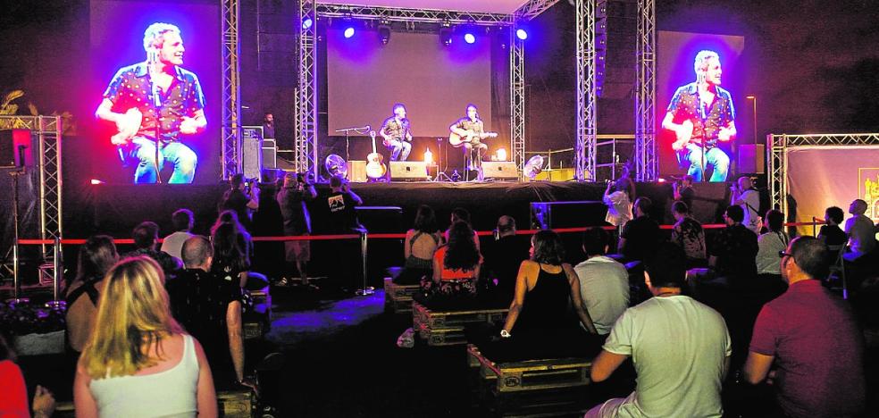 'Las Noches del Malecón' se escuda en el aforo limitado para aplazar sus primeros conciertos - Vimarsana News