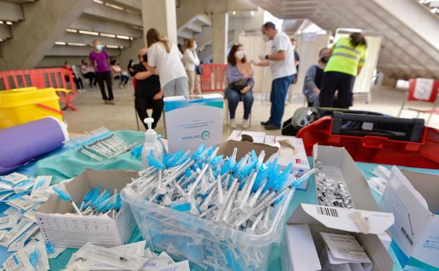 Salud espera recibir más de 148.000 vacunas esta semana