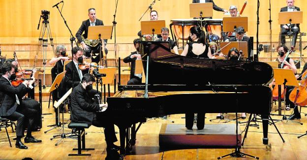 El pianista Javier Perianes y la Sinfónica de la Región desembarcan hoy en Cartagena