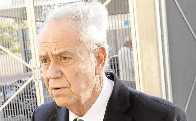 La magistrada del 'caso AVE' abre juicio a 79 acusados de un fraude multimillonario