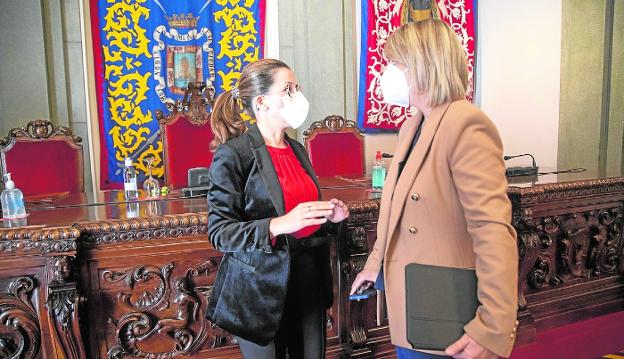 Tres informes avalan que Arroyo meta en su gobierno a Castejón