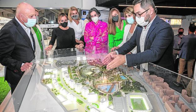 Castejón apura su mandato con un maratón de actos oficiales