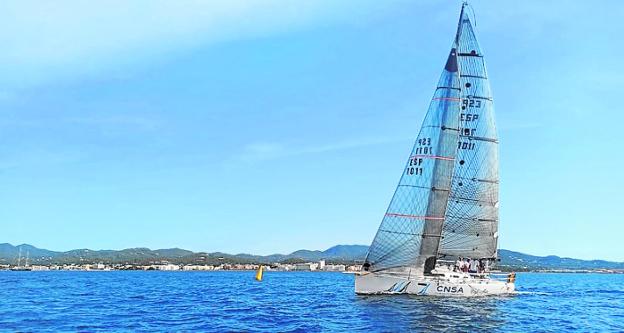 El 'Nemox' triunfa en la regata Cartagena-Ibiza