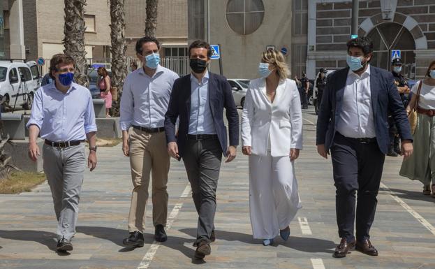 Enrique Moradiellos: «El presentismo es muy peligroso, y un grave delito historiográfico»