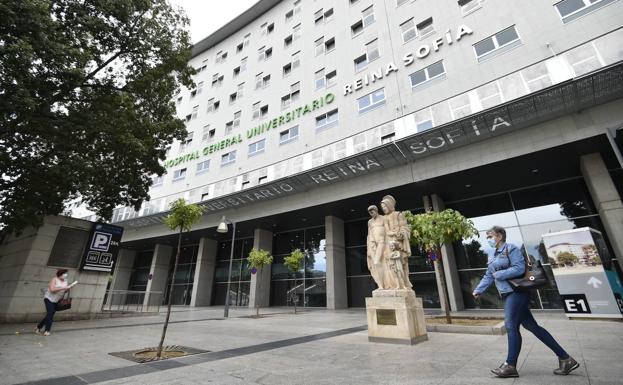 Trasladan al hospital a una motorista de 66 años tras sufrir un accidente en Beniel