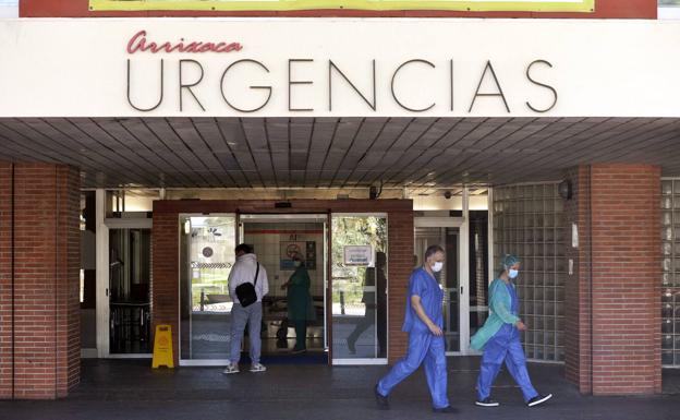 Herido grave un motorista al colisionar con un turismo en Totana