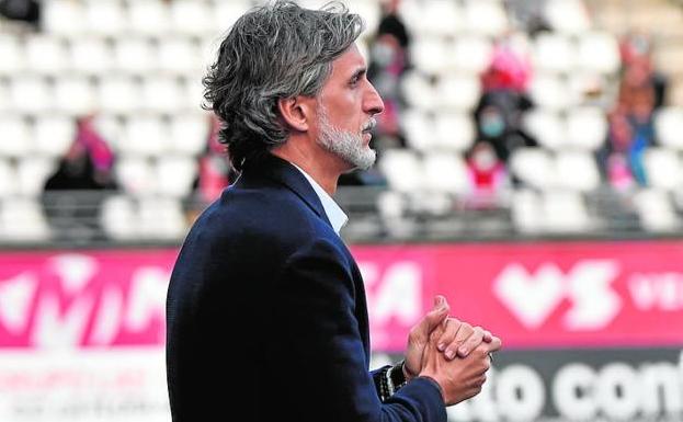 Pablo Alfaro se aleja del banquillo del Águilas por el elevado salario que pide