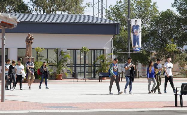 La UCAM logra el permiso estatal para dar Medicina en Cartagena y espera implantarla en octubre