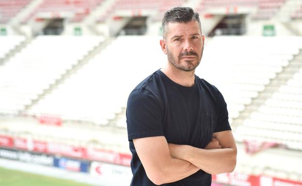 Víctor Curto: «Me dolió no tener la oportunidad de jugar algún partido como titular»