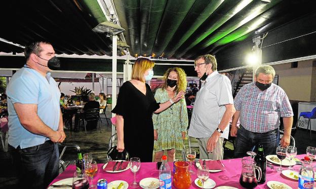 Isabel Franco vuelve a reunir a afiliados críticos de Ciudadanos