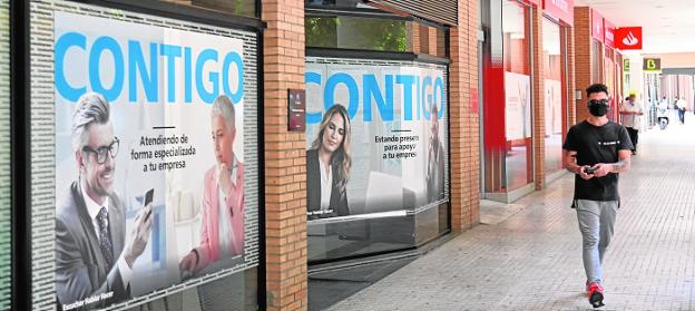 Los fondos superan a los depósitos a plazo por primera vez en la Región