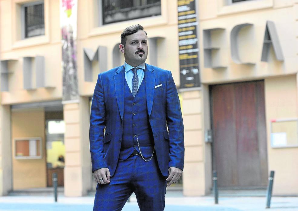 El artista conquistado por el Sol