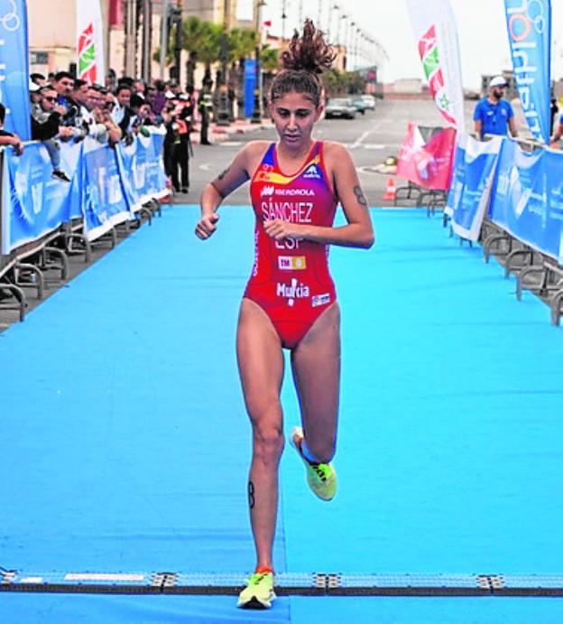 Paula Sánchez, plata en Alcalá del Júcar
