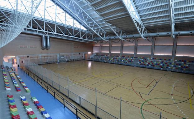 El Ayuntamiento de Murcia habilita el pabellón Cagigal para las personas sin hogar ante el aviso de altas temperaturas