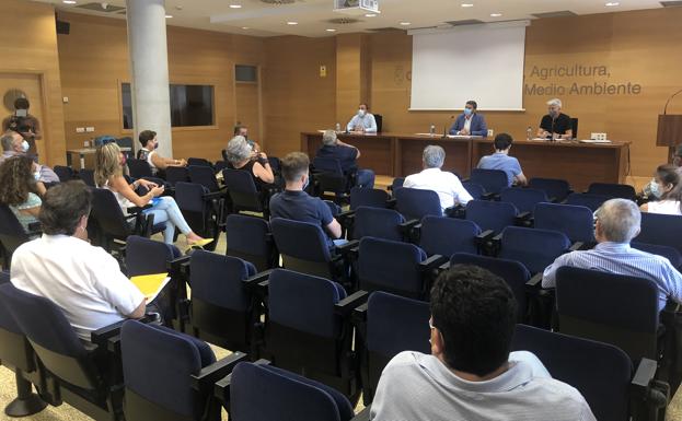 La Comunidad exige al Gobierno central una «rectificación inmediata en su cruzada contra el consumo de carne»