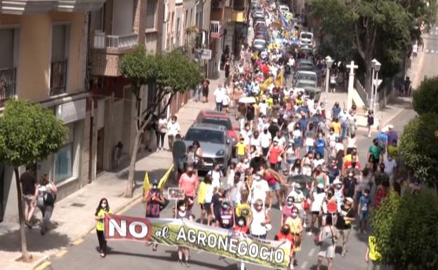 Salvemos el Arabí pide la mediación de la Comunidad contra la macrogranja