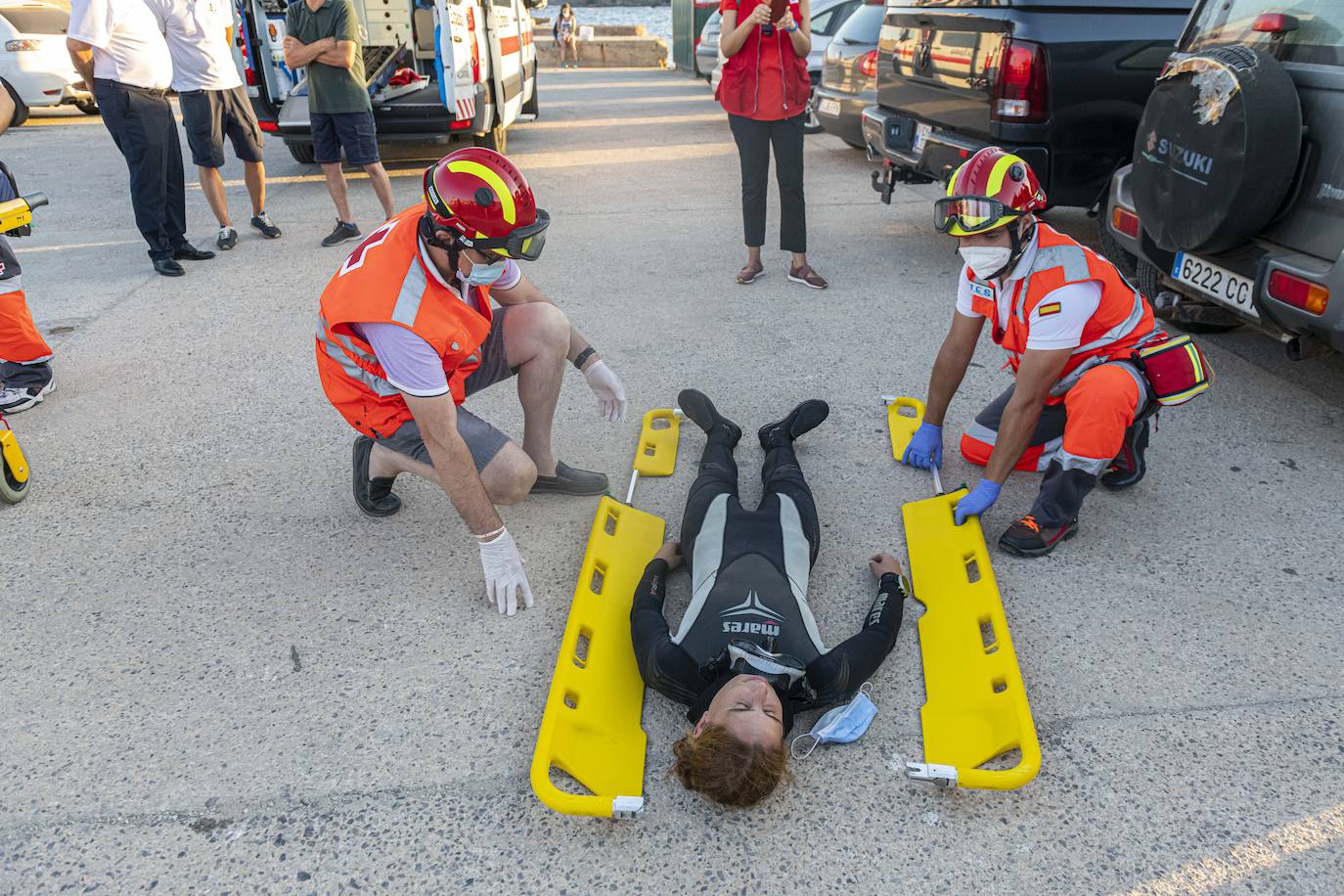 Simulacro de un accidente de actividad subacuática en Cabo de Palos coordinado por Salvamento Marítimo