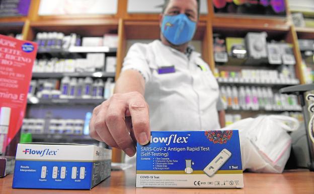 Las farmacias comenzarán a vender test de autodiagnóstico de Covid a menos de 10 euros