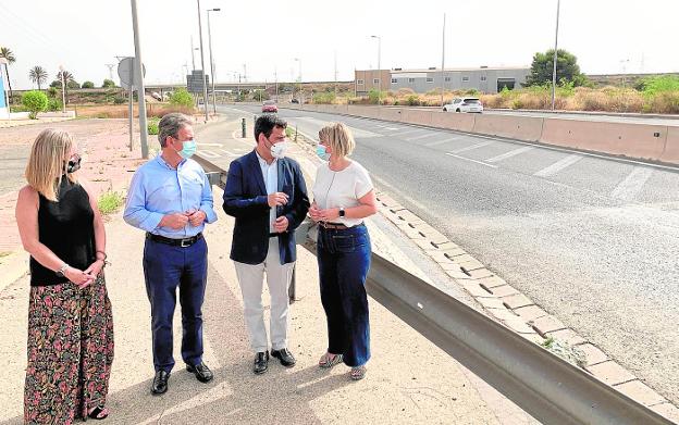 Fomento quiere acabar con 65 puntos negros en carreteras de la Comunidad