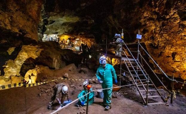 Tesoros guardados en 3.000 yacimientos