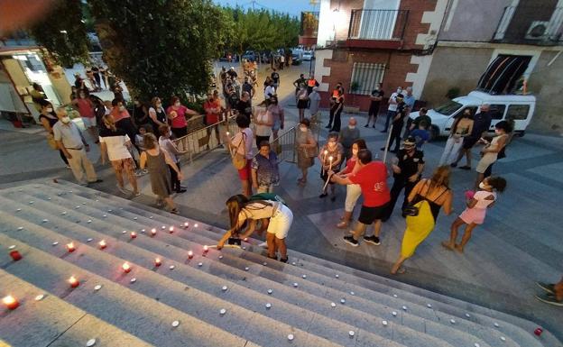 Los albudeiteros celebran la noche de las luciérnagas