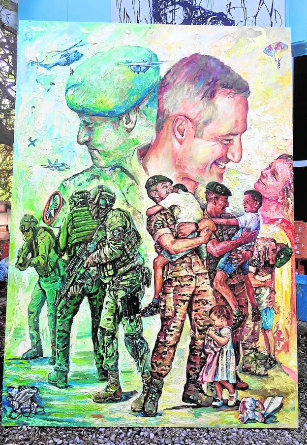 María Luisa Martínez León rinde tributo al Ejército en la exposición 'Aire, tierra y mar'