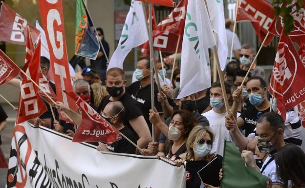 Más de 340 empleados de CaixaBank se adhieren al ERE en la Región de Murcia