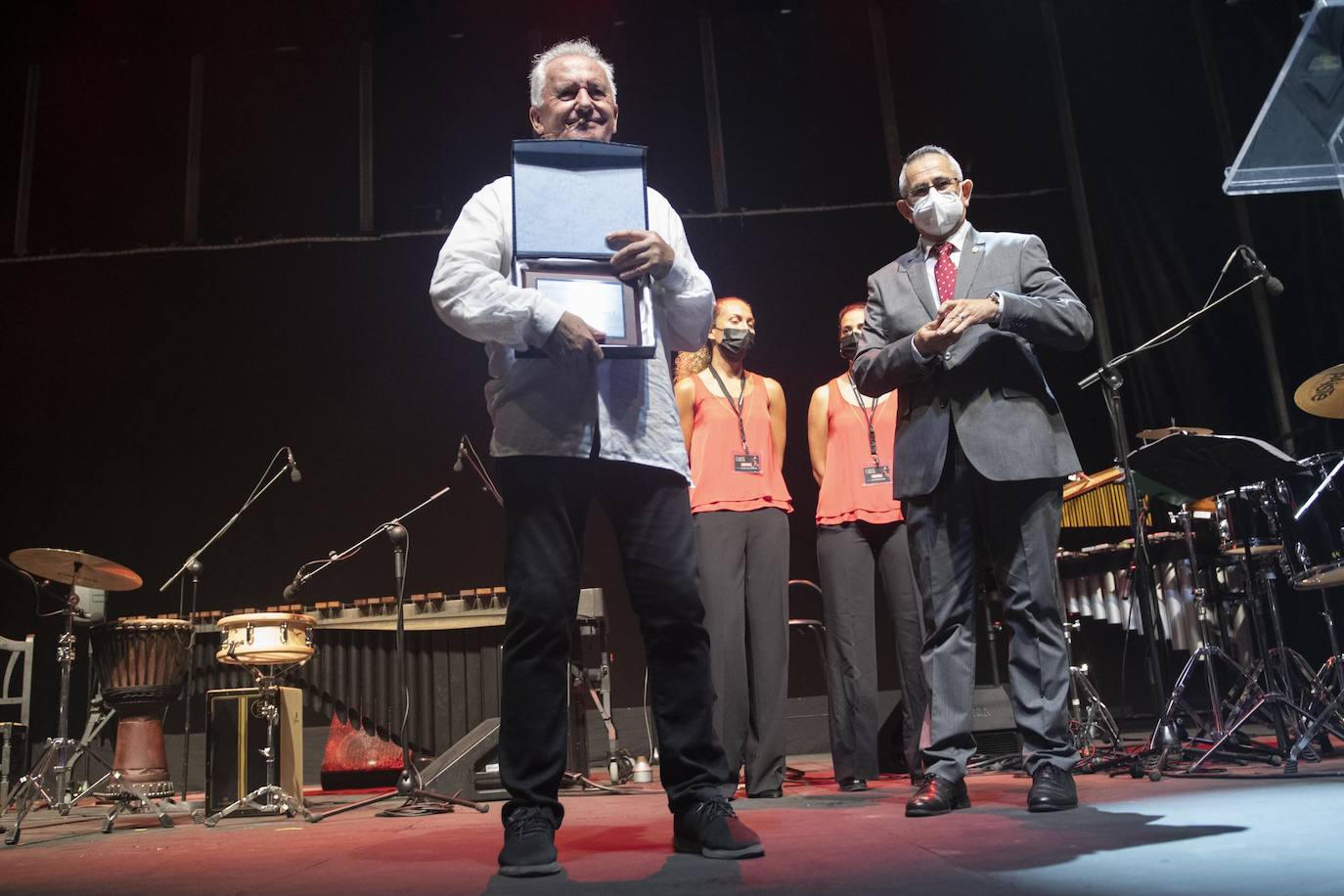 Víctor Manuel inaugura con su pregón el Cante de las Minas