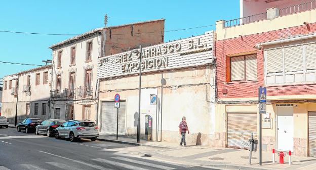 Los vecinos de San Cristóbal, en Lorca, exigen el desbloqueo de las obras del centro de salud