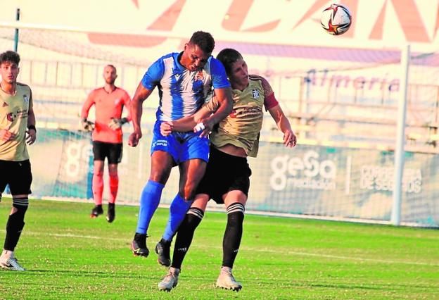 El Águilas sufre para imponerse al filial del Cartagena en El Rubial