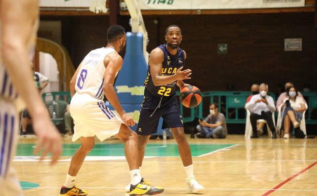 La intensidad permite al UCAM sorprender al Real Madrid