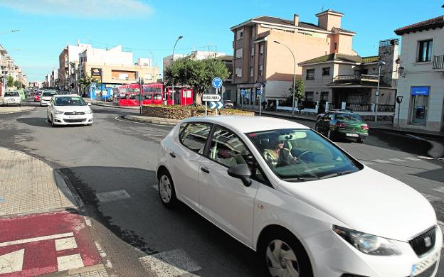 La calle Alfonso XIII de Los Dolores tendrá zona azul en octubre