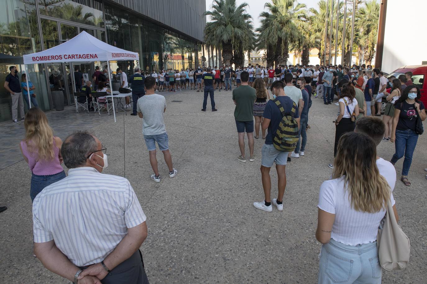 Más de 400 aspirantes inician las oposiciones a Bombero en Cartagena