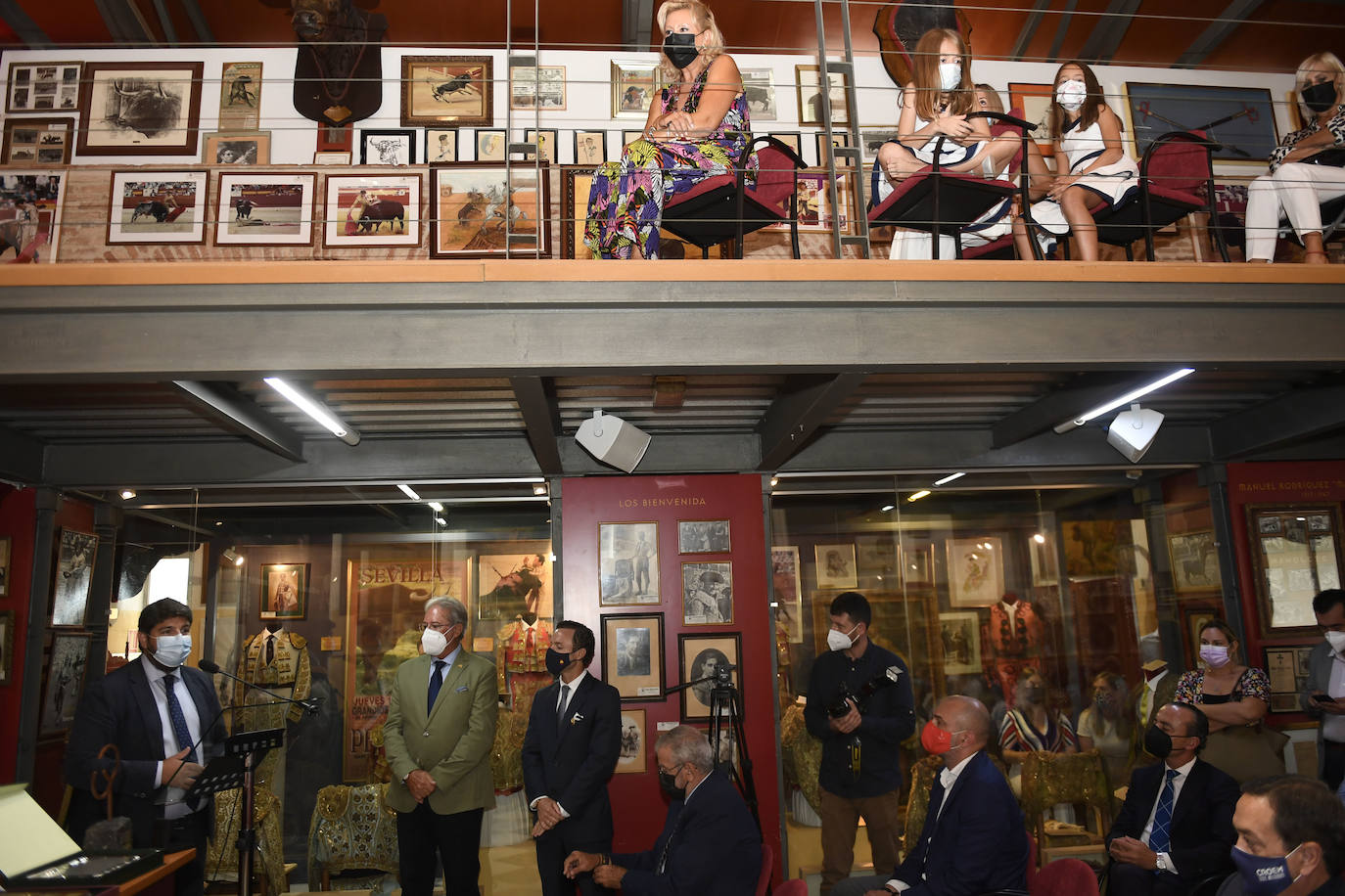 Homenaje a Rafaelillo del Real Club Taurino de Murcia