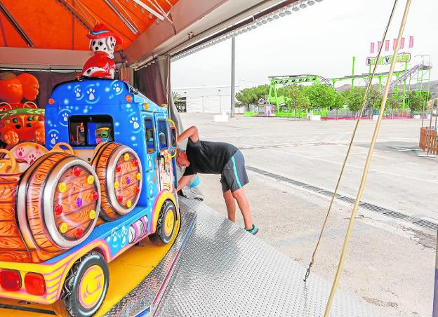 La feria de Lorca vuelve al Huerto de la Rueda con 75 atracciones, 25 menos de las habituales