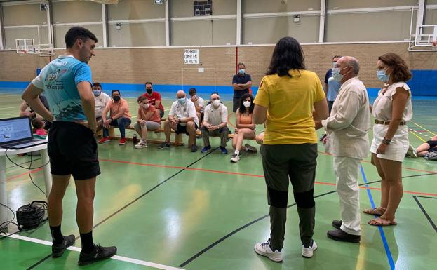 El Club Arco Lorca participa en un curso de preparación física para sus componentes