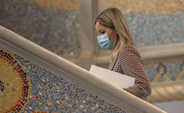 Castillo reprende a Vidal por faltar a la Asamblea y no publicar su agenda