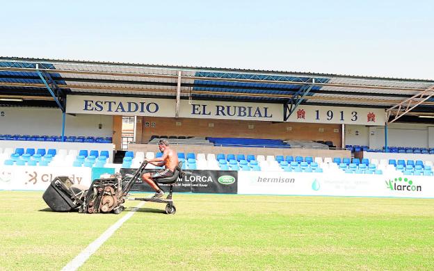 El Rubial se quita las arrugas