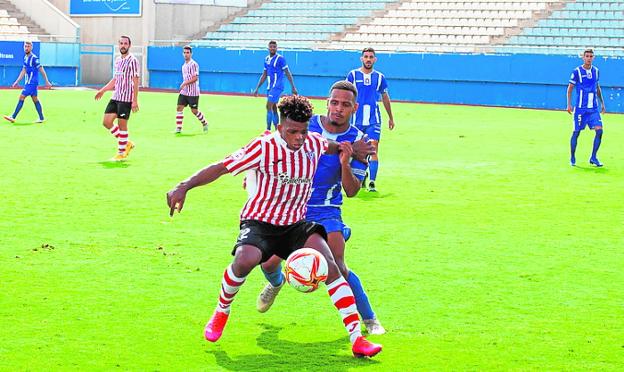 El Artés Carrasco, un mes cerrado debido a una resiembra