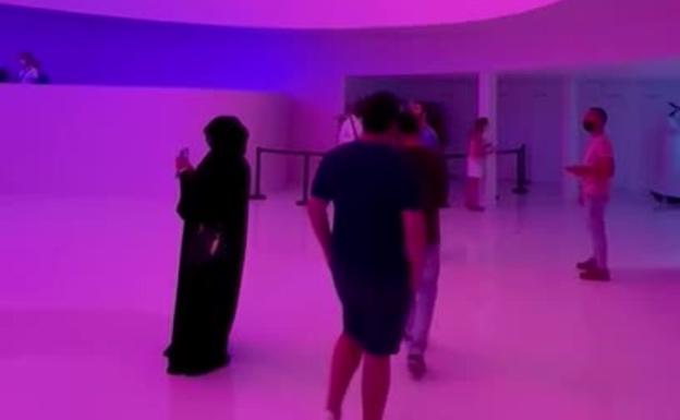 España se exhibe en Dubái como país abierto y colorido