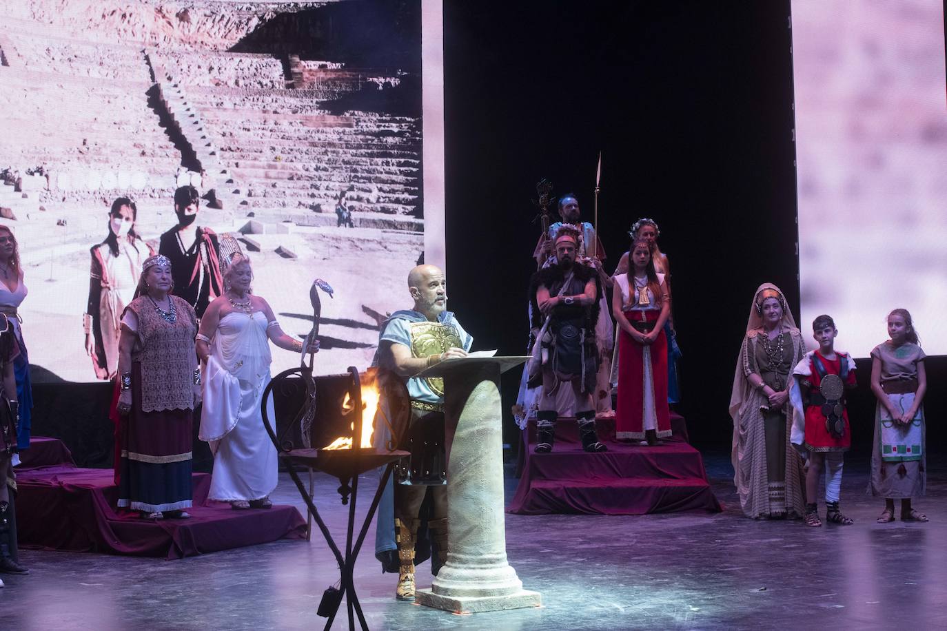 Fotos Carthagineses Y Romanos Se Despiden Con El Apagado Del Fuego Sagrado La Verdad