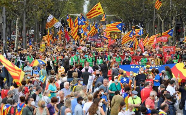 Some 1,200 people have demonstrated this Sunday in Barcelon.