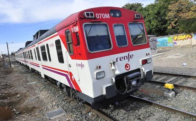 Consumur denuncia el incumplimiento de los servicios mínimos de la huelga de Renfe en la línea Alicante-Murcia