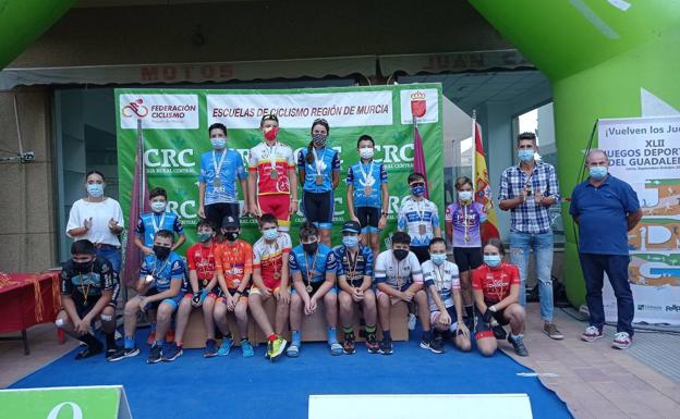 Más de 100 ciclistas disputan el 'Trofeo Escuelas Lorca' enmarcado en los Juegos del Guadalentín