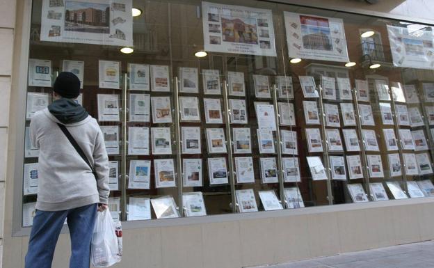 Las ayudas al alquiler para jóvenes que ofrece la Comunidad se podrán solicitar desde este sábado